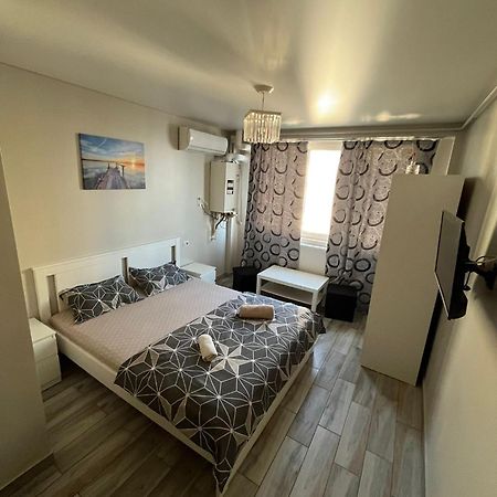 Ceronav Portului Studio Galaţi Екстериор снимка